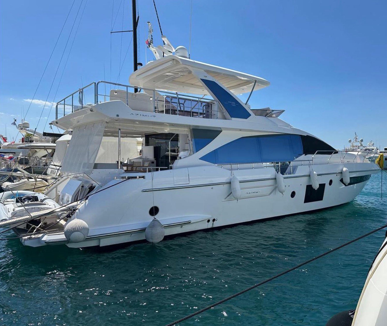 Azimut Fly 72